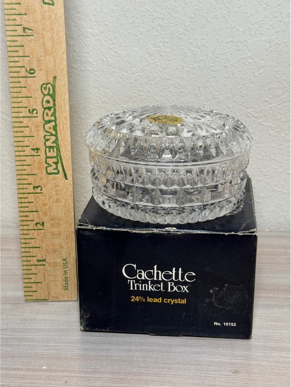 Cachette 24% Lead Crystal Trinket Box with Lid